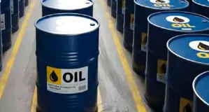 قیمت نفت در آستانه کاهش هفتگی

