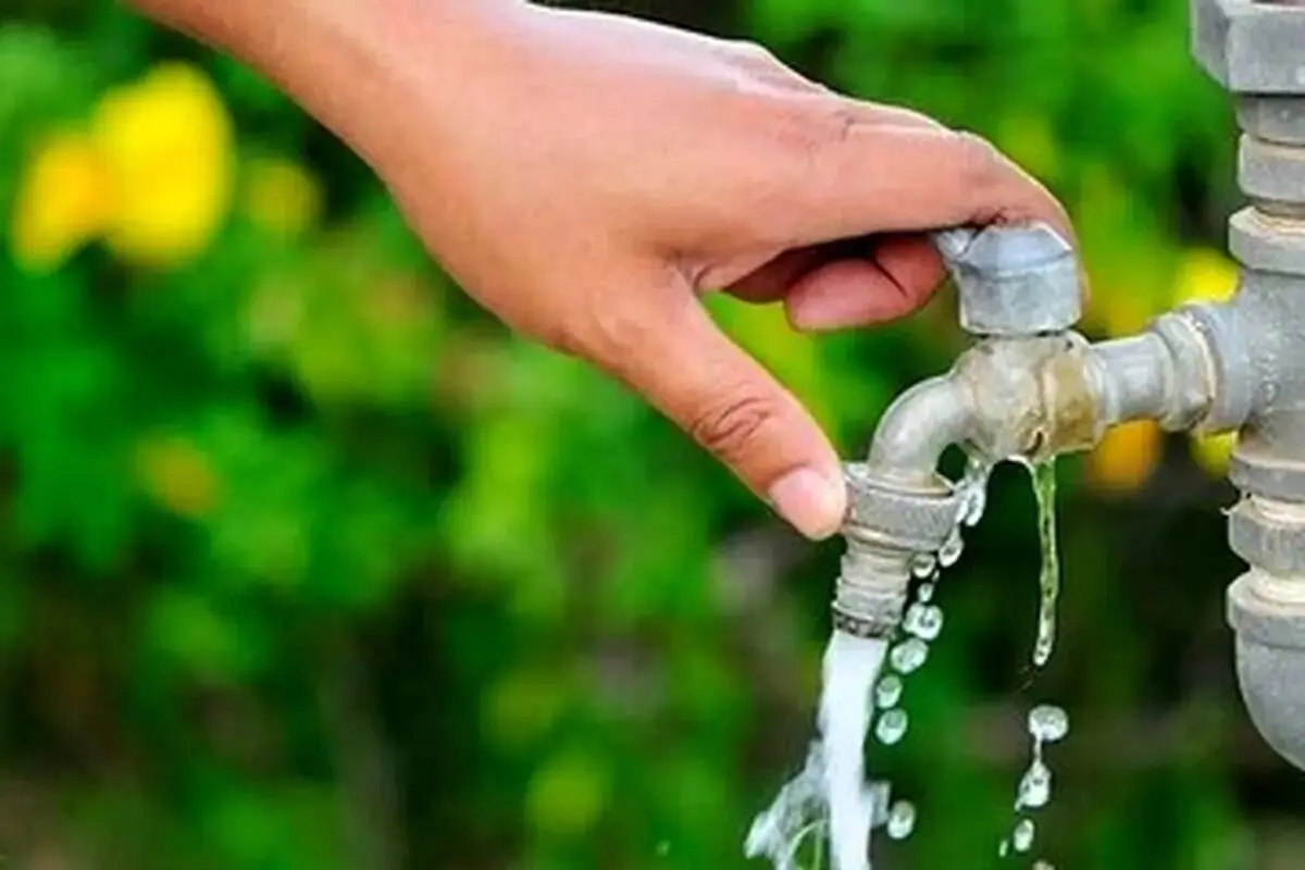 آب‌شیرین‌کن قشم آسیب ندیده است/ به شایعات توجه نکنید