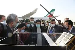ایران تزیح  الستار عن القمر "اروم ست" 