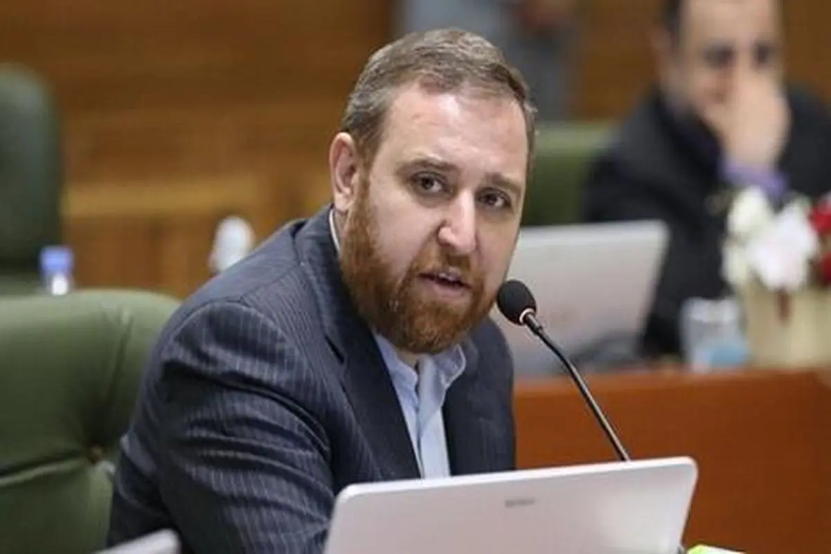 اعتراف عضو شورای شهر تهران : برخی عوامل شهرداری « رشوه » می‌گیرند

