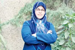 وزارت کشور دبیر‌کلی آذر منصوری و اعظم حاجی‌عباسی را خلاف قانون دانست
