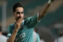 کسری طاهری به پرسپولیس آمد