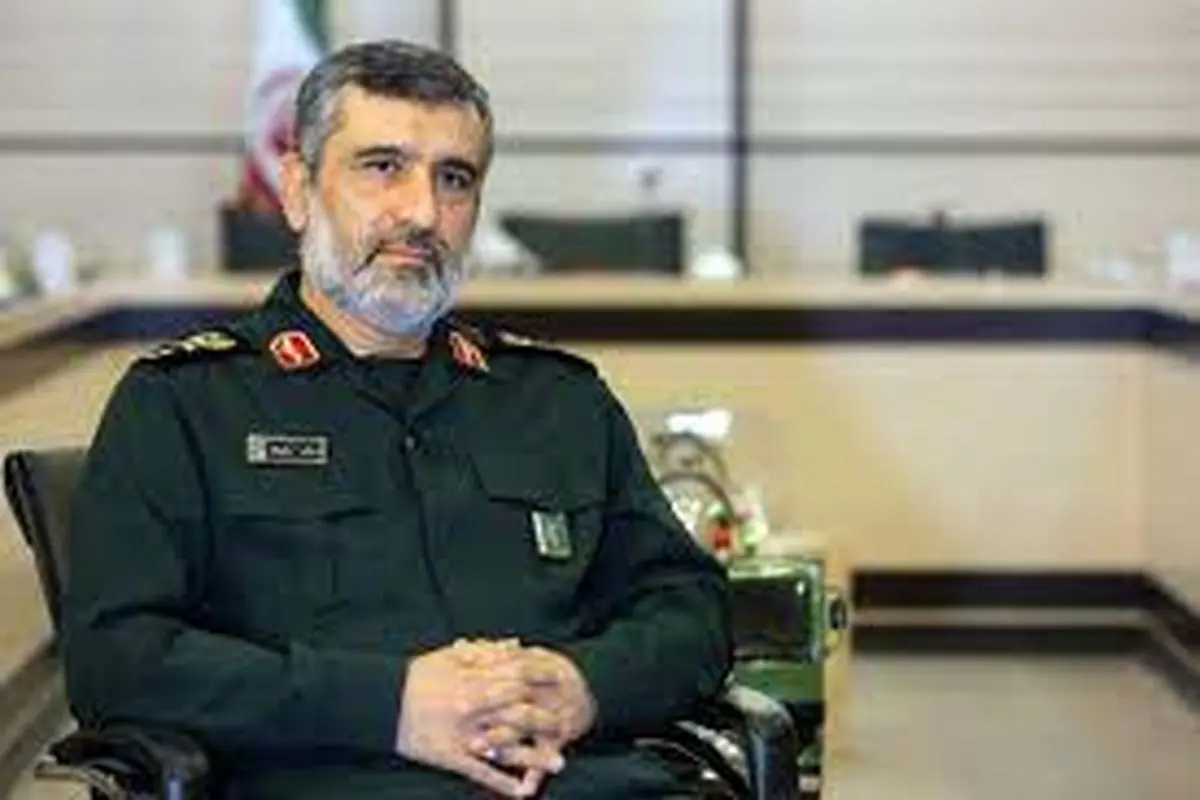 سردار حاجی‌زاده: جوانان باید از خودشان بگذرند