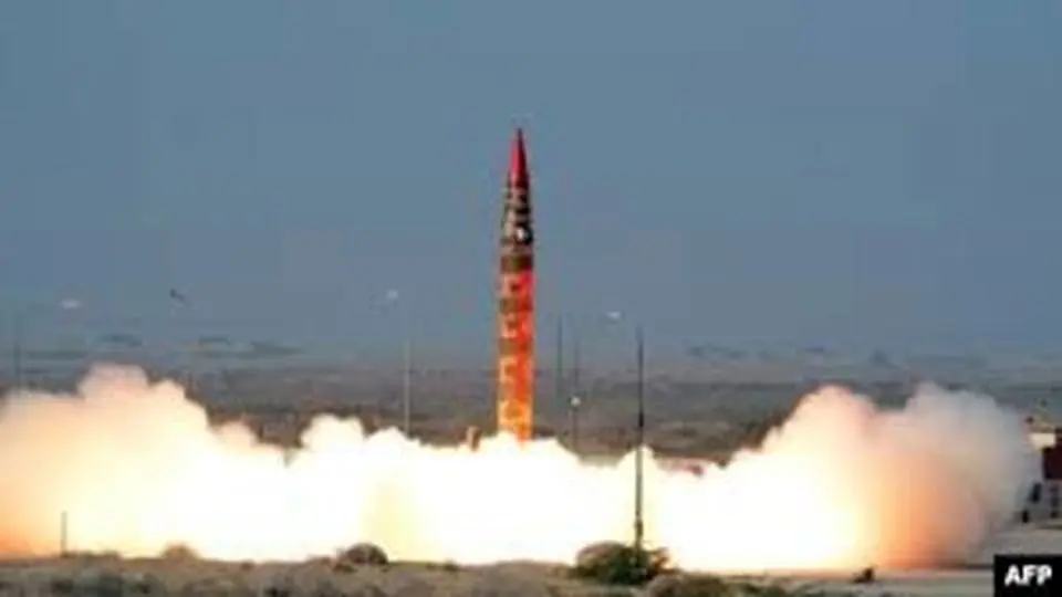 تسلیحات اتمی‌ عرصه کشمکش میان داراها و ندارها

