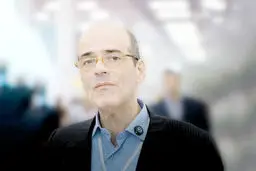 پلتفرم‌ها فقط دنبال سود هستند