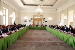 امیر عبداللهیان : طهران وبکین تربط بینهما علاقات ستراتیجیة 