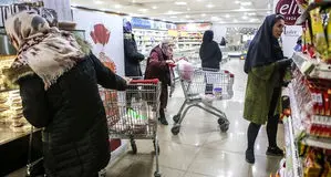 فروپاشی طبقه متوسط و بحران نرمالیتی ایران