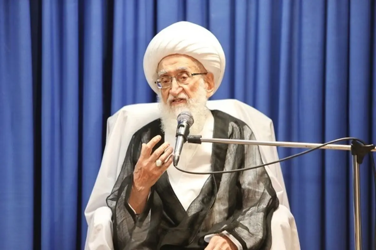  ساماندهی فضای مجازی و معیشت معلمان مورد توجه قرار گیرد

