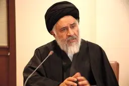  در تعجبم از وزیر علوم که چرا در موضوع اخراج استادان از دانشگاه‌ها سکوت پیشه کرده است