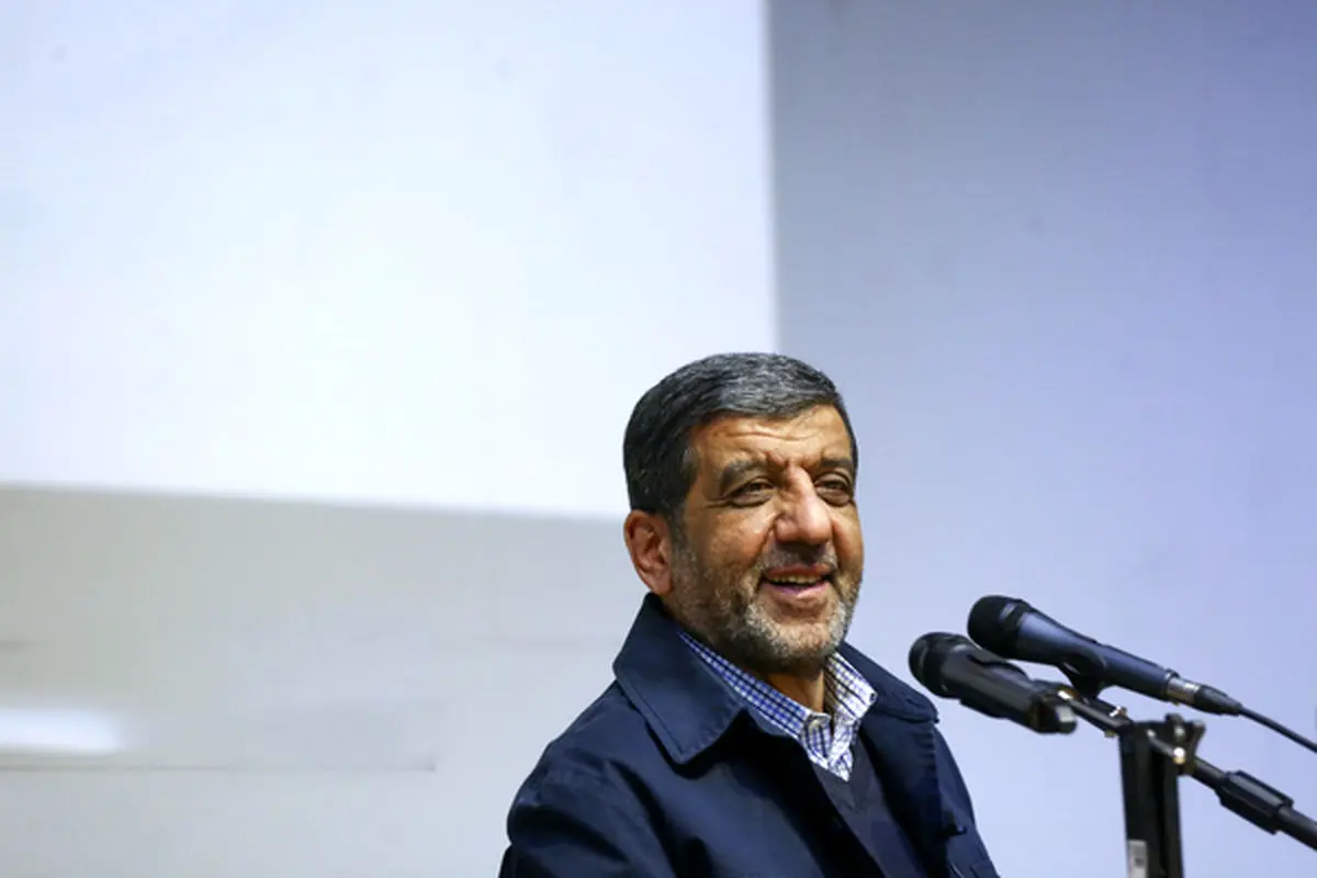 چالشی با گردشگران خارجی درباره حجاب نداریم