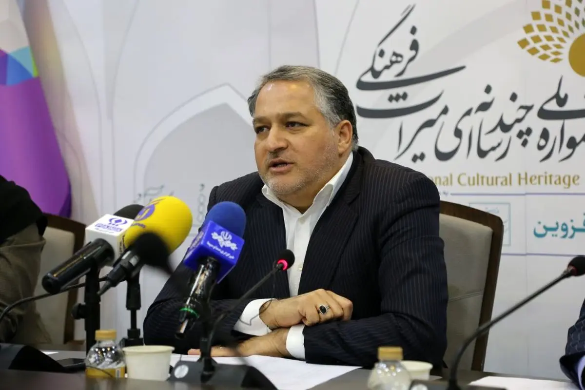 علیرضا تابش در نشست خبری جشنواره:حضور شگفت‌انگیز دهه هشتادی‌ها و نودی‌ها در جشنواره / مشارکت نسل نو در پویش «میراث‌بانان کوچک» 