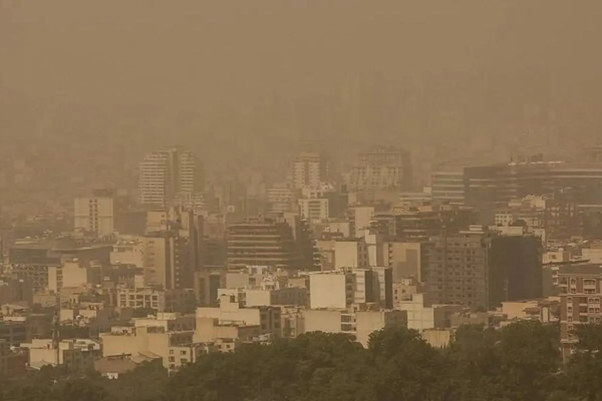 آسمان خاکی البرز! گرد و غبار بی‌خبر از راه رسید