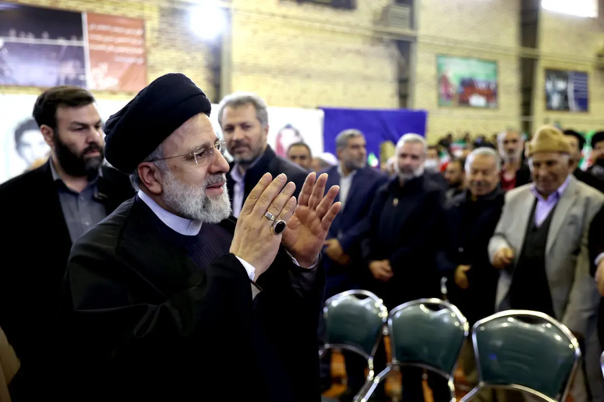 عکس یادگاری رئیسی در روز حمله موشکی پاکستان خبرساز شد/ عکس