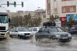سیل مدارس این شهر را تعطیل کرد/ یک نفر مفقود شده است

