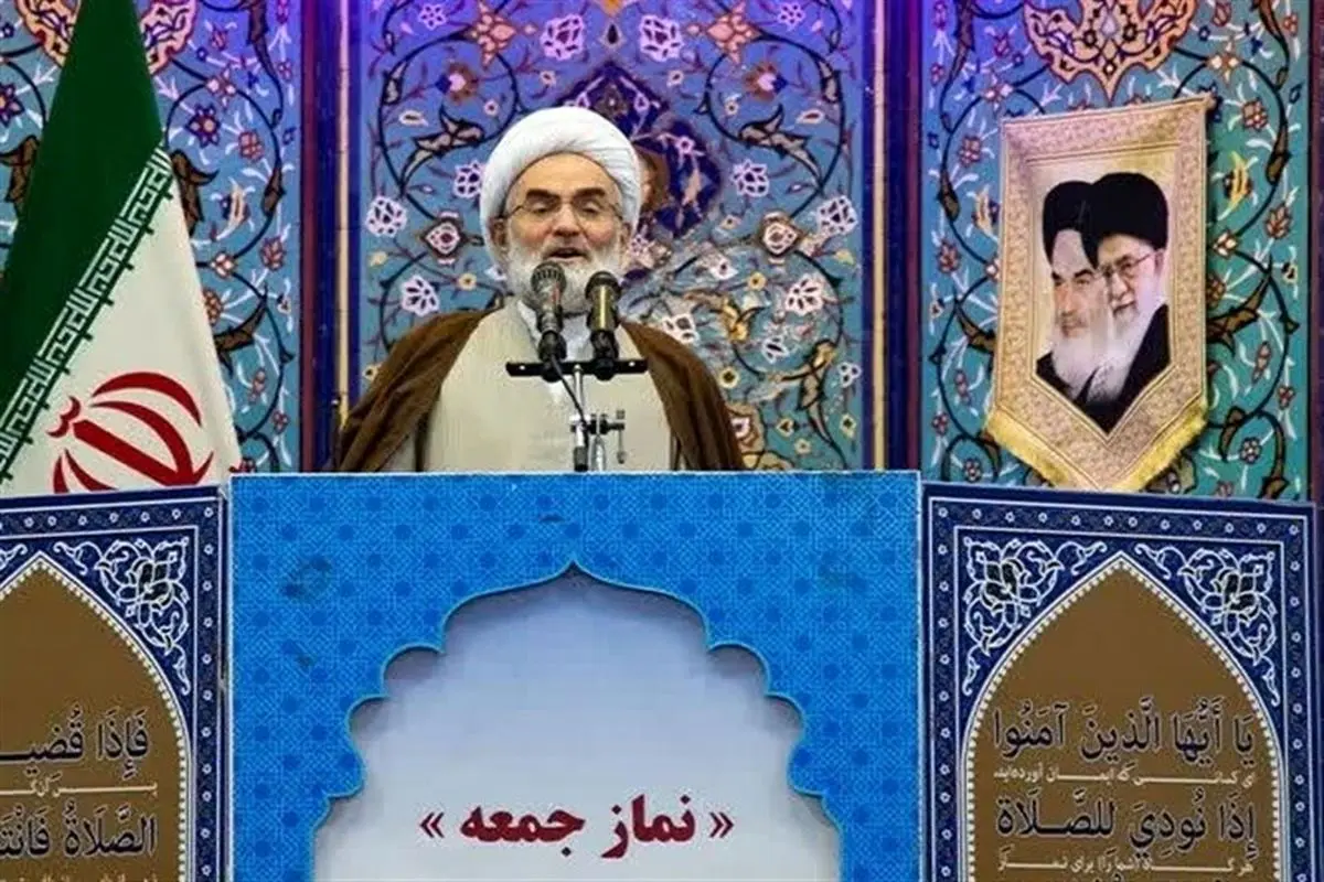 امام جمعه رشت از خودروهای تک‌سرنشین و ترامپ انتقاد کرد 