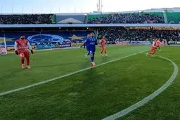 نصب دوربین روی لباس داور دیدار پرسپولیس - سپاهان