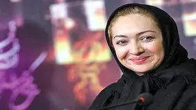 عکس نیکی کریمی در لندن با پوشش متفاوت از ایران