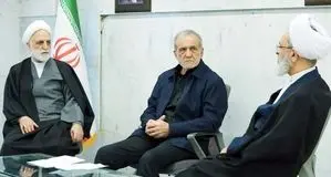 «شرق» از جلسات کار  شورای رهبری گزارش می‌دهد
