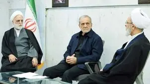 «شرق» از جلسات کار  شورای رهبری گزارش می‌دهد
