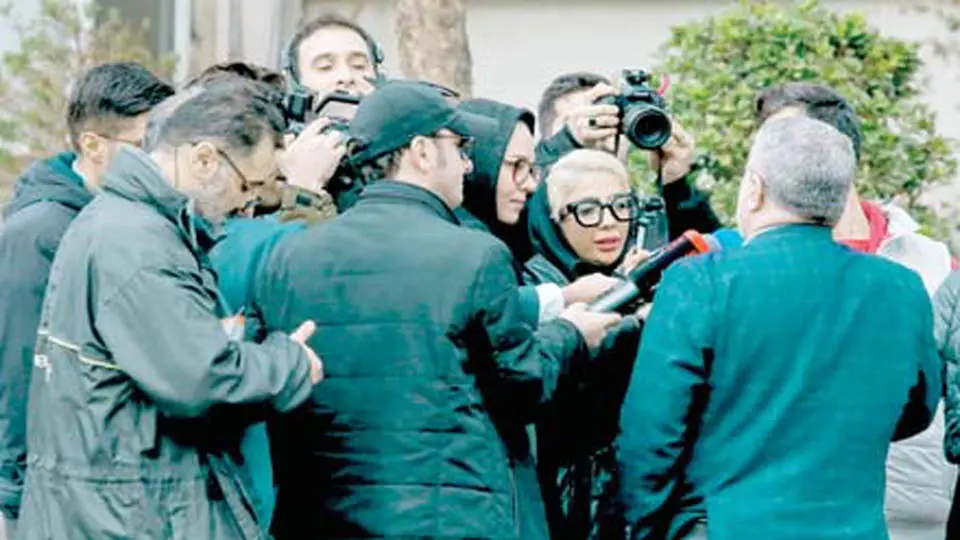 از مناقشه فیلترینگ تا بحران‌های اقتصادی
