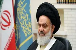 وجود یک روحانی در شورای شهر، تضمین کننده سلامت آن شوراست