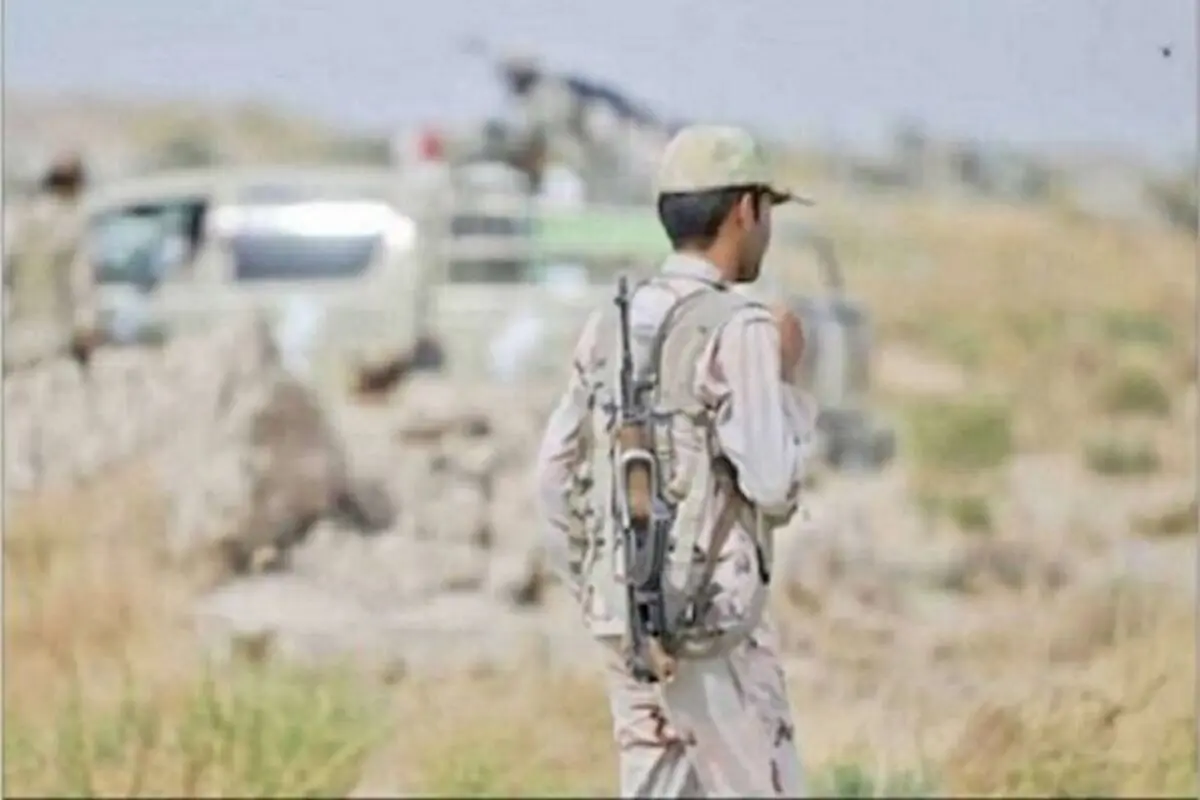 شلیک تروریست‌ها با استفاده از سلاح دوربین دار به سمت برجک پاسگاه در میرجاوه / یک سرباز به شهادت رسید