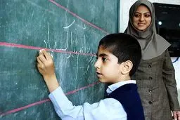 از مهر تا به امروز ریالی حقوق دریافت نکرده‌ایم
