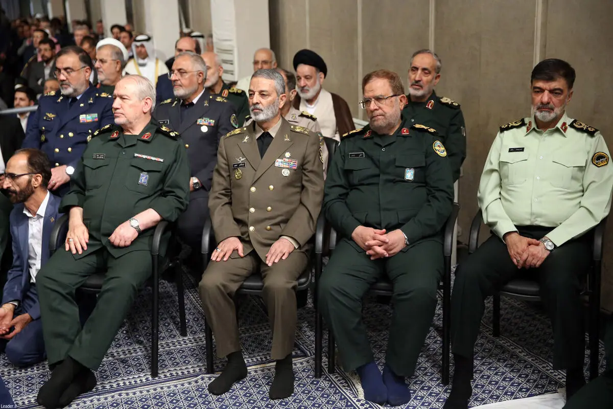 مقامات ارشد نظامی که در دیدار با رهبر انقلاب حضور داشتند/عکس

