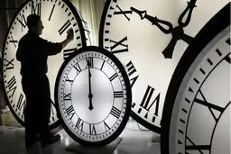 جزییات تغییر ساعت رسمی کشور ۱۴۰۴