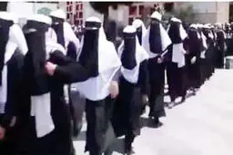فقر را از جامعه حذف کنید نه زنان را 