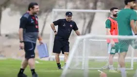 سرقت موبایل سرمربی پرسپولیس