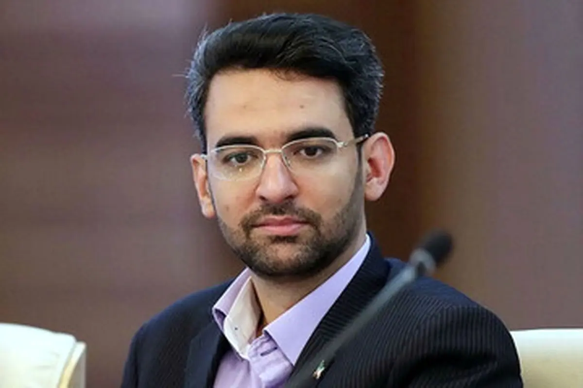 انتقاد آذری جهرمی: چرا مردم و رسانه‌ها به انتخابات آمریکا و جنگ روسیه بیشتر از رویدادهای داخلی توجه نشان می دهند؟