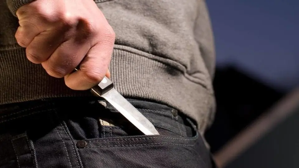 لحظه دستگیری قاتل ۴ نفر در خیابان منوچهری شیراز + ویدئو