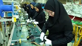 زنان شاغل با این شرایط می توانند زیر ۴۲ سال بازنشسته شوند