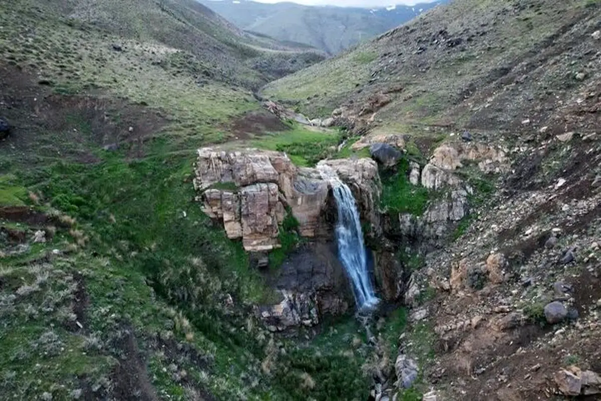 آبشار دره غار شهر علی آباد دمق ثبت ملی می شود