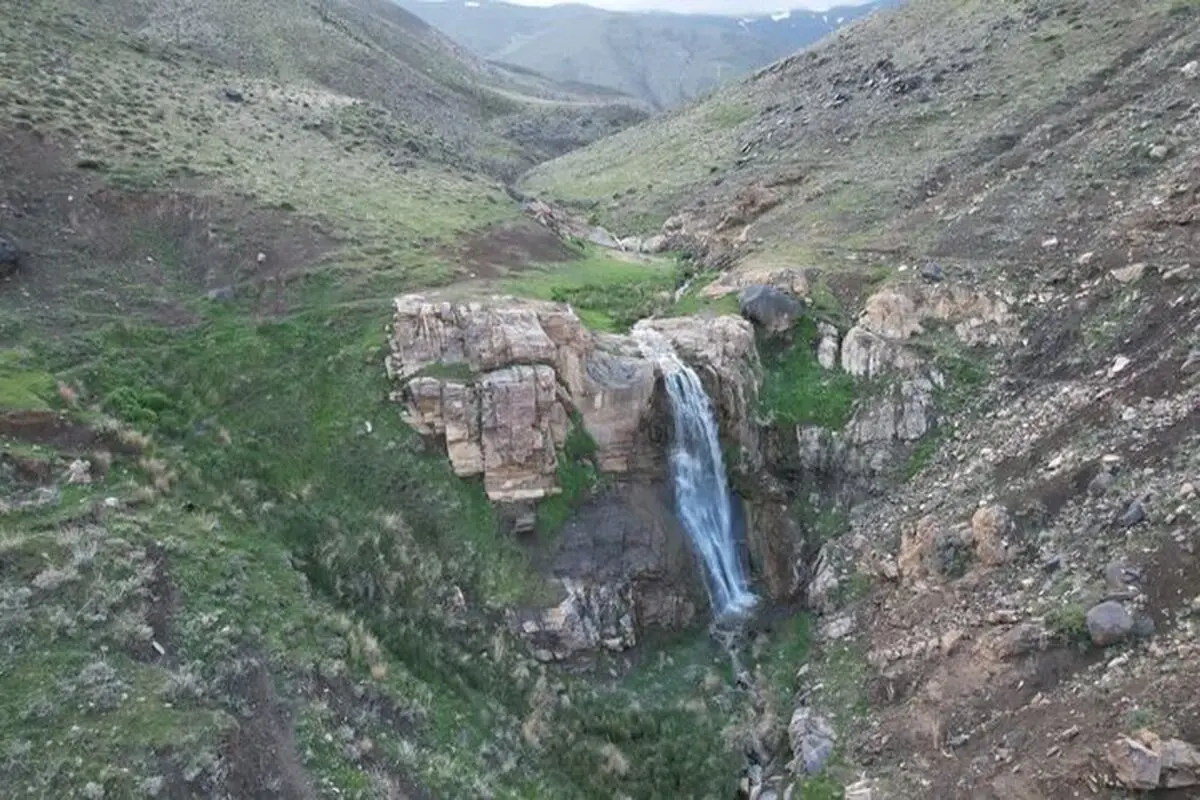 آبشار دره غار شهر علی آباد دمق ثبت ملی می شود