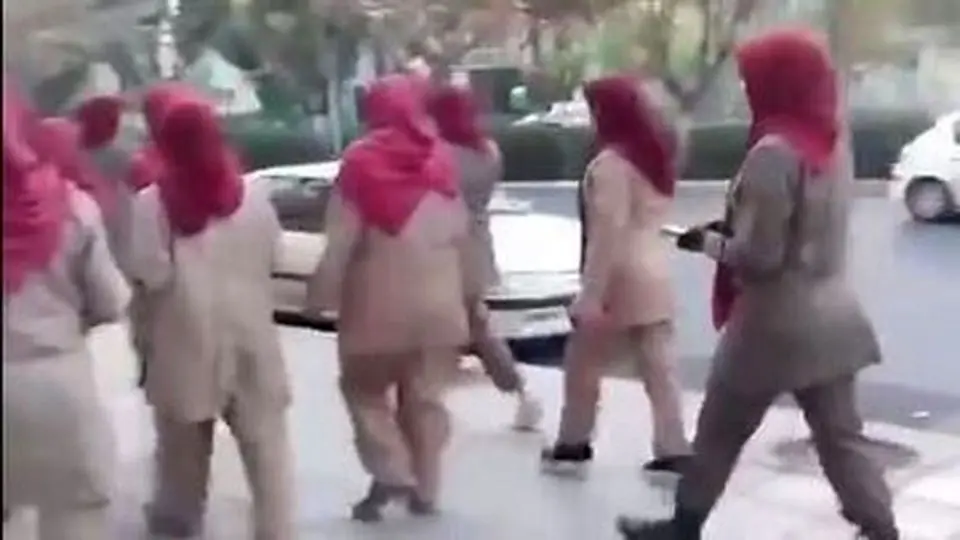 توضیحات یک مقام امنیتی درباره ماجرای حضور زنان با لباس مجاهدین خلق در تهران

