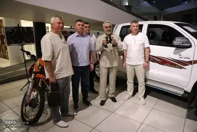 بازدید فرمانده نیروی هوایی و پدافند هوایی جمهوری بلاروس از باغ موزه دفاع مقدس