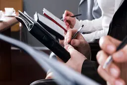 زخمی نامرئی بر ساحت خبرنگاری
