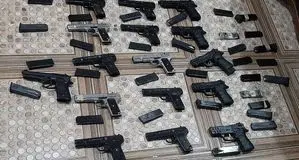 کشف ۴۰ کلت آمریکایی در سیستان و بلوچستان