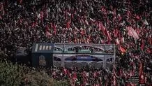 گاردین از مراسم تشییع پیکر رهبر شهید انقلاب گرارش داد 
