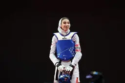 مبینا نعمت زاده حذف شد