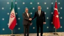 رایزنی وزیران امور خارجه ایران و ترکیه در استانبول 