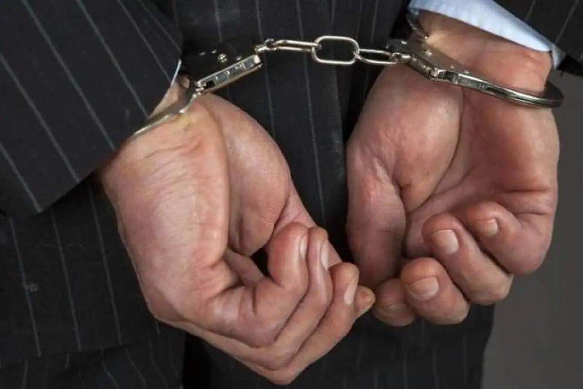 وکیل قلابی در ساری دستگیر شد