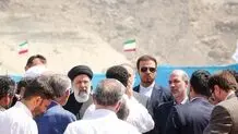 آب پشت سد جنون

