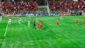 محرومیت یک جلسه ای هواداران تراکتور تایید شد

