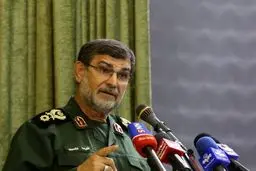 فرمانده نیروی دریایی سپاه: به ناو آمریکایی گفتیم یک وجب به سمت ما بیایی سیبل موشک‌ها خواهید شد