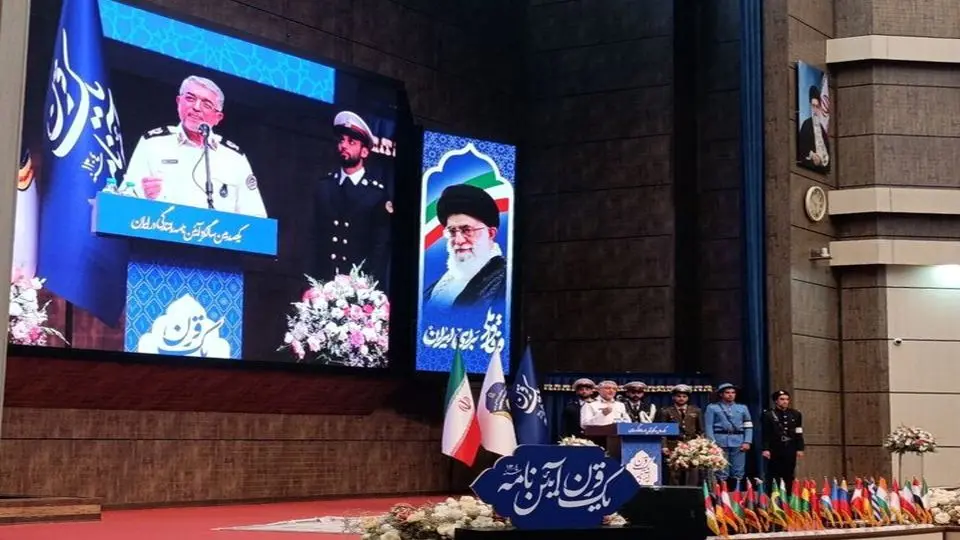 تدوین پیشنویس آییننامه راهنمایی رانندگی