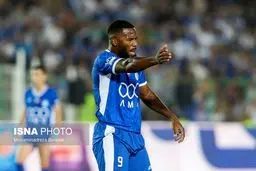 نازون به تمرین‌های استقلال برگشت