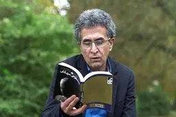 آموزگاری که عاشق بود 
